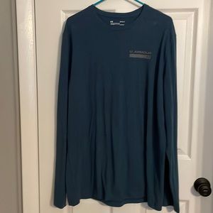 Brand New without tags Under Armour long sleeve tee. Size L blue.
